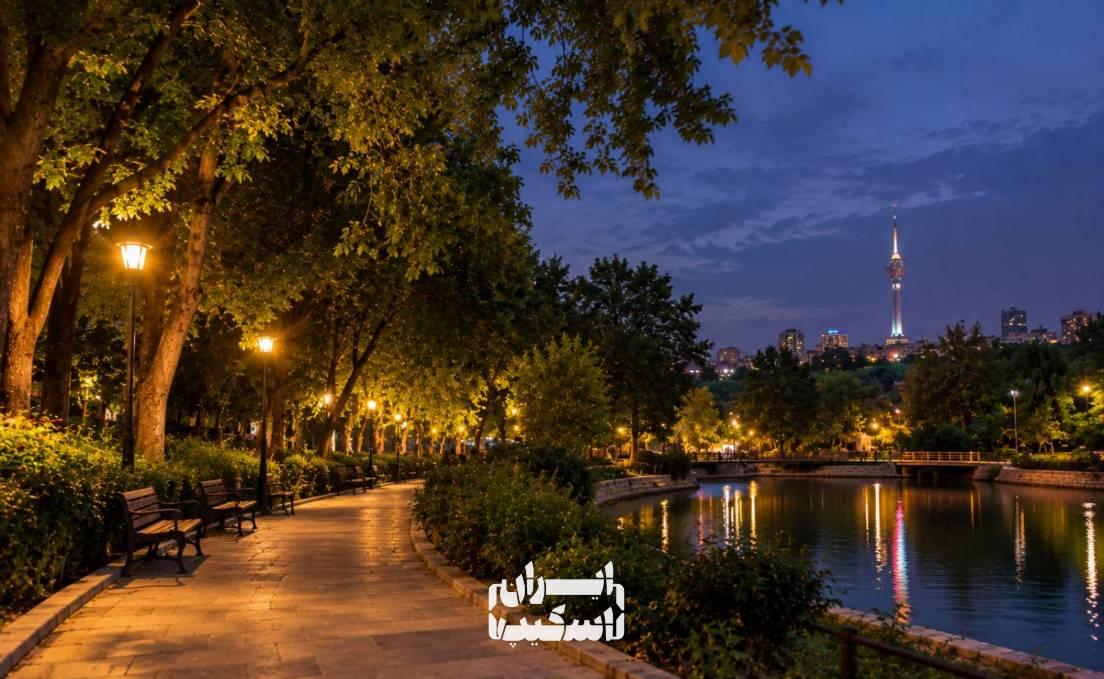 پارک ملت در شب