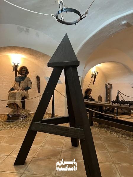 نمونه موزه&zwnj;ای گهواره یهودا یا Judas Cradle