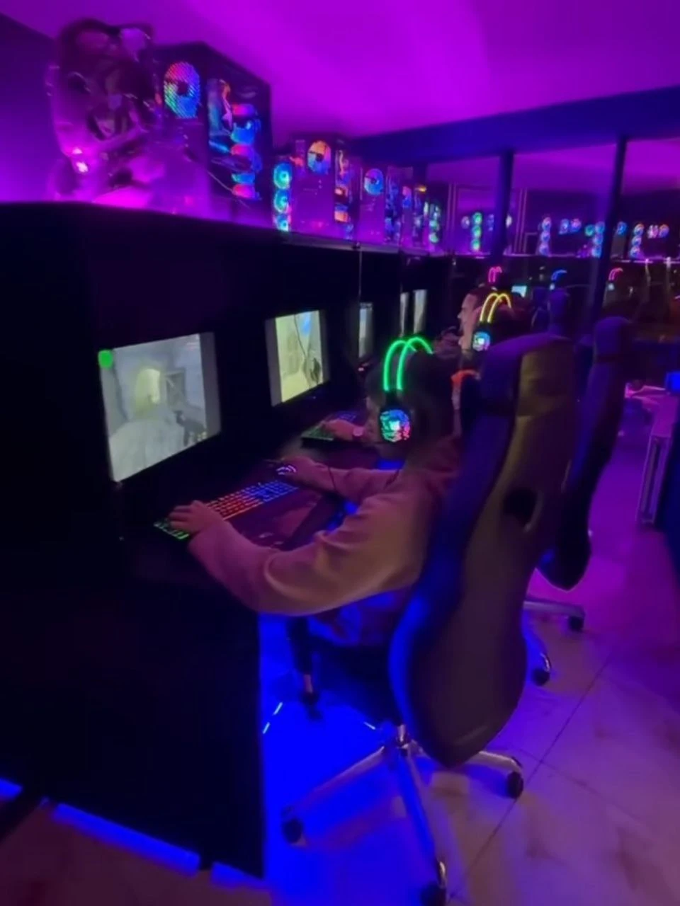 پاندا کلاب (PandaClub)