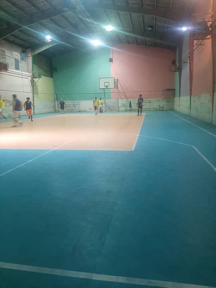 عکس کوچک خوراکیان